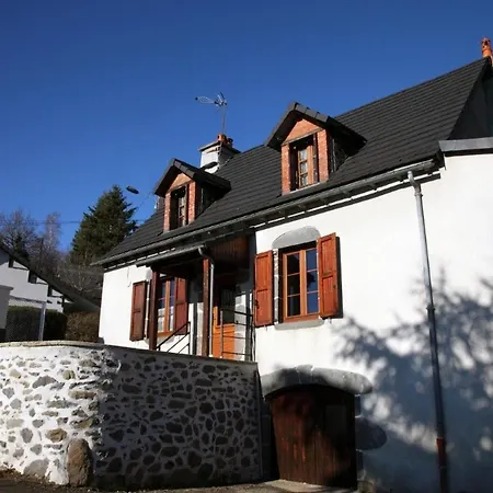 Avec Jardin Pour 6 Pers Près De Salers Nature&puy Mary Casa vacanze