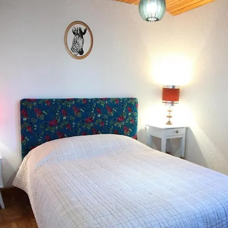 Avec Jardin Pour 6 Pers Pres De Salers Nature & Puy Mary Holiday home