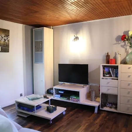 Avec Jardin Pour 6 Pers Pres De Salers Nature & Puy Mary *