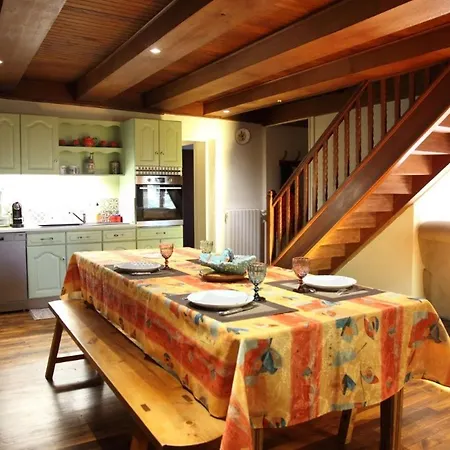 Avec Jardin Pour 6 Pers Pres De Salers Nature & Puy Mary * Le Vigan (Lot)