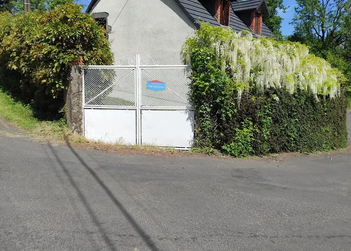 Avec Jardin Pour 6 Pers Pres De Salers Nature & Puy Mary * Le Vigan (Lot)